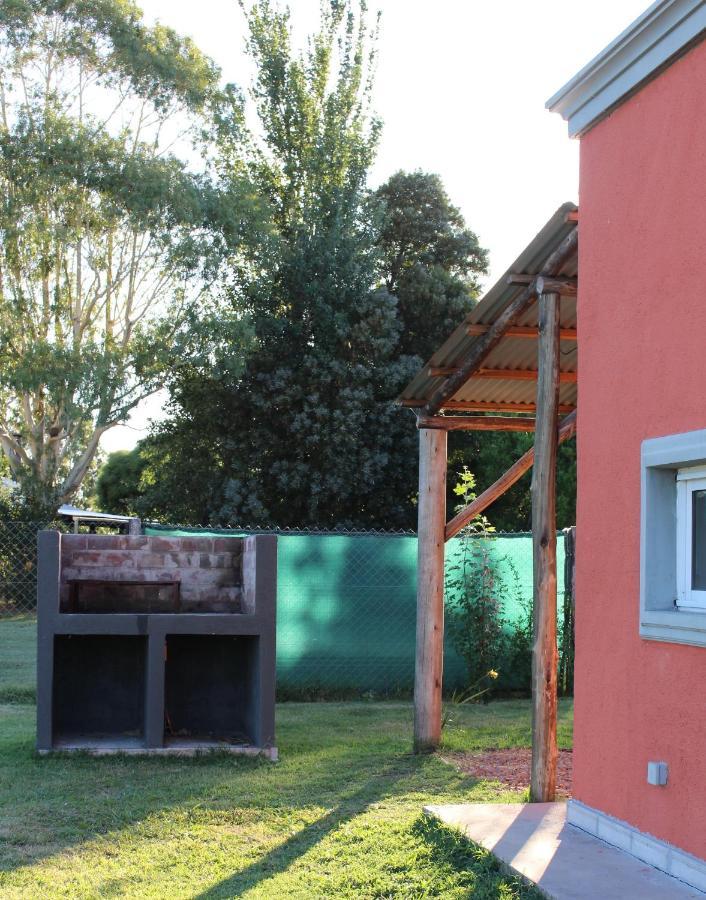 Villa La Narcisa Pehuajó Esterno foto